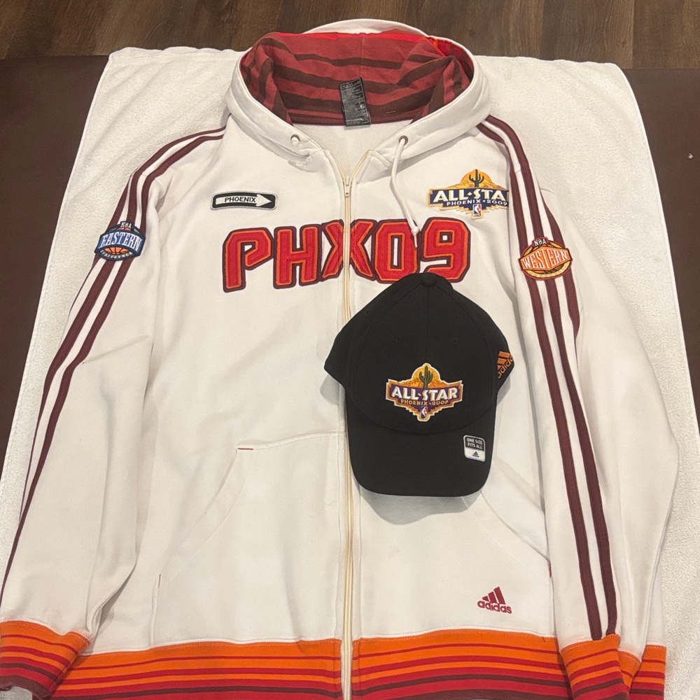Vintage NBA 2009 Allstar Jacket with Hat. Only one in the world this design. 2XL